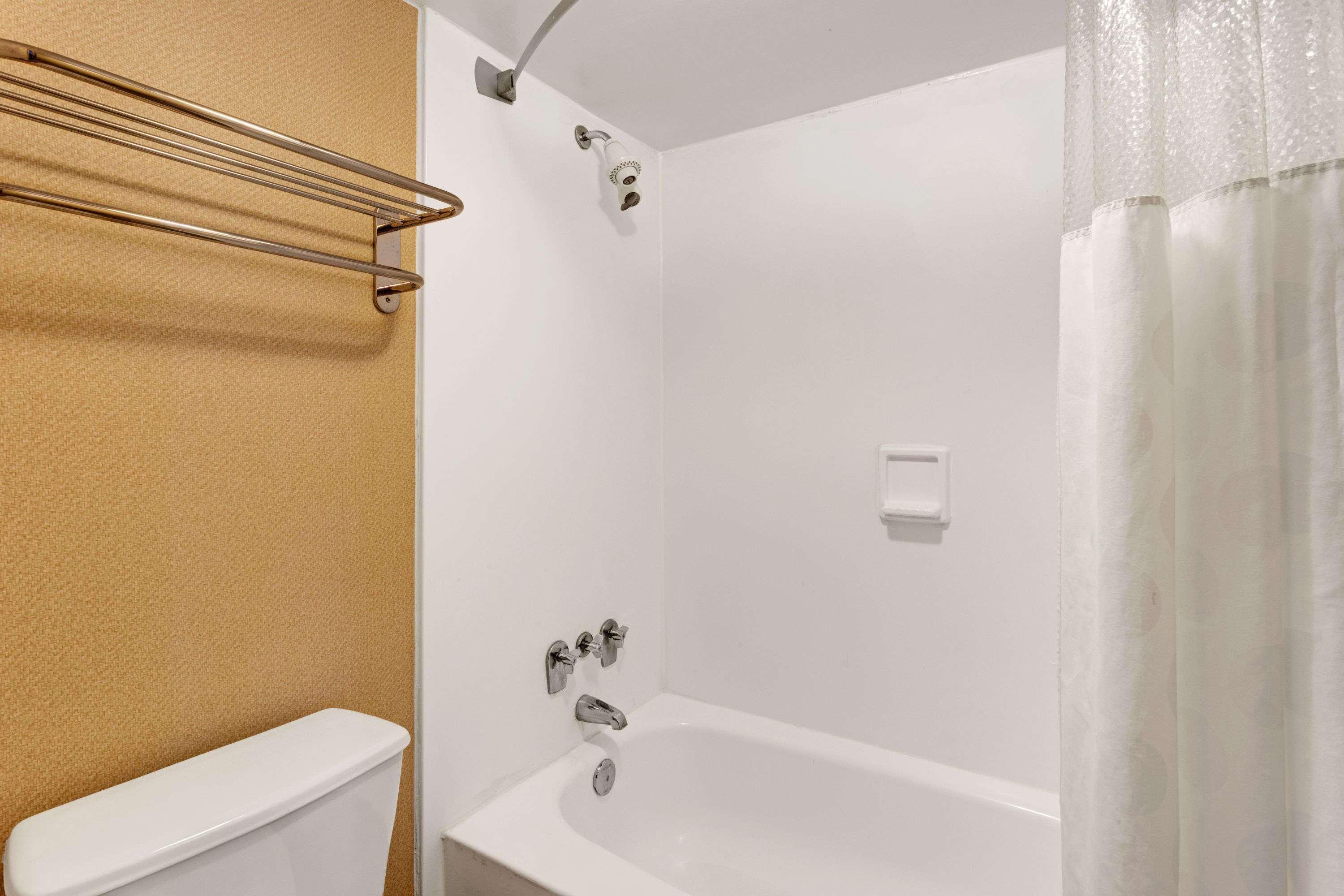 รามาดา บาย วินด์แฮม บัลติมอร์ เวสต์ Hotel ภายนอก รูปภาพ